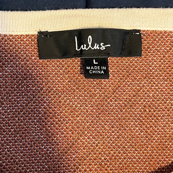 Lulu's Promising Style Taupe Multi Geo Print Cutout Sweater Top Large - Picture 11 of 14